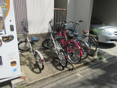 猪熊ハイツの駐車場|駐輪スペース