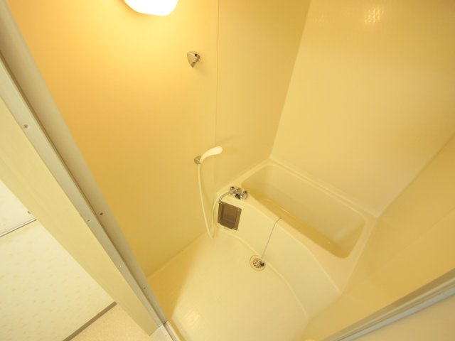 フローラル生駒の浴室