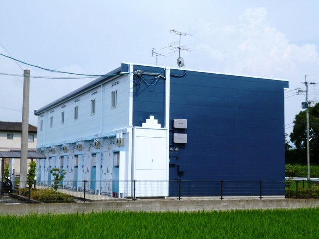 レオパレスラ・フロルの外観