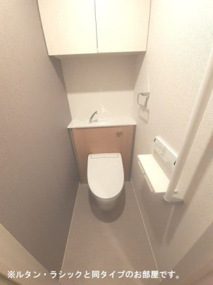 【トイレ】 | ドミールオカマエ　Ａ