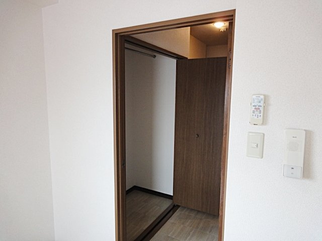クロード・サンⅠの内装