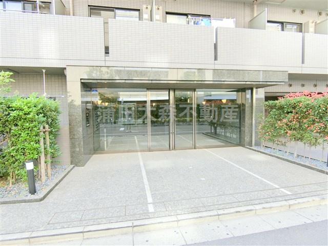 ルーブル蒲田七番館の外観