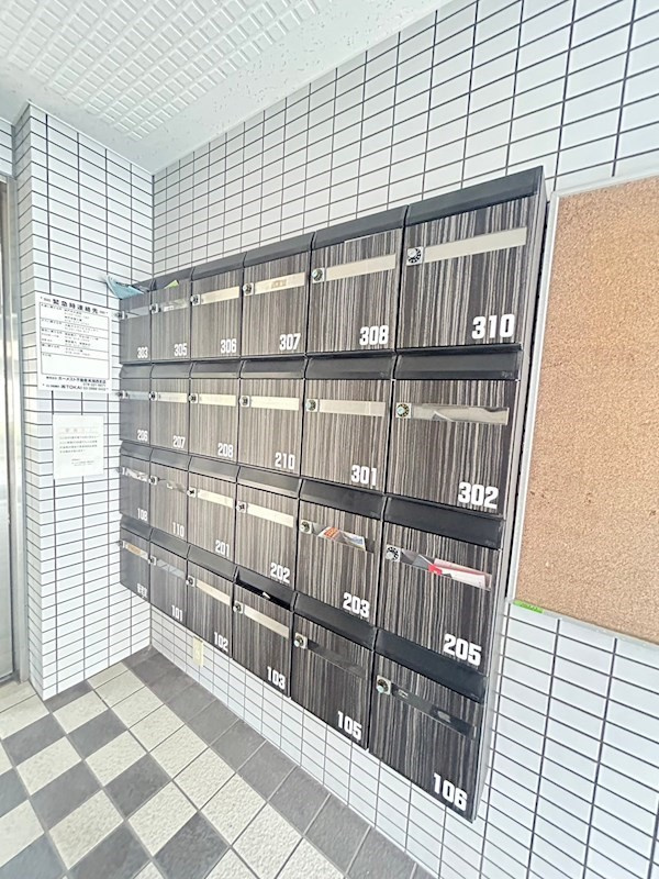 神戸市灘区弓木町５丁目の賃貸マンションの外観