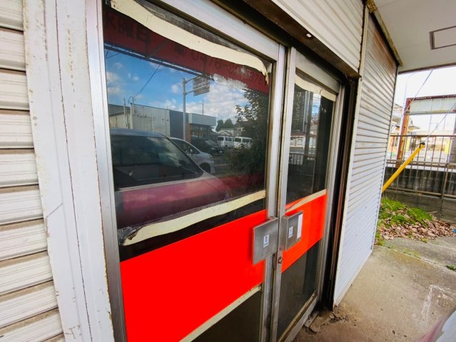 富里市七栄　店舗のエントランス|店舗３　エントランス