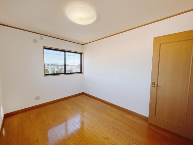 【中古戸建】熊谷市円光の洋室|■2階洋室