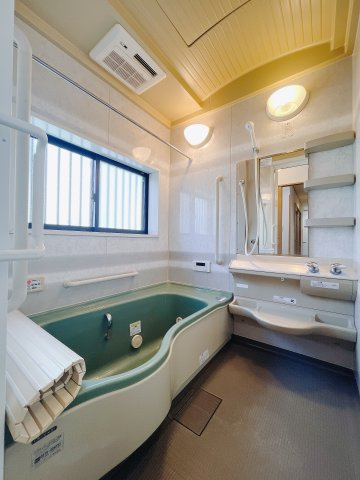 【中古戸建】熊谷市円光の浴室|■浴室