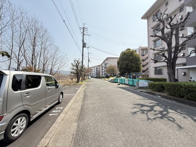 釈尊寺第一住宅第12号棟の周辺