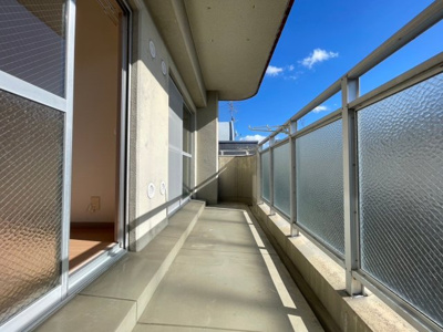 【バルコニー】 | メゾン・ド・フロール