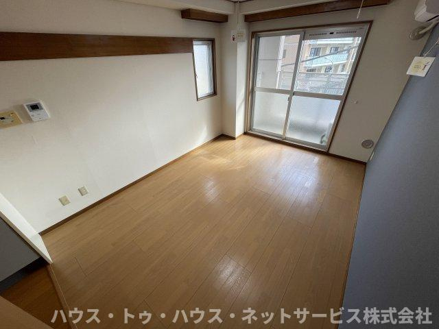 メールオフィスＳＫビルの洋室