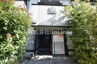 【エントランス】