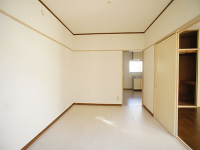 【子供部屋】 | アレストカネコ1棟 | お部屋がスッキリ！充実収納付きです♪