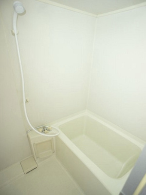 【浴室】 | アレストカネコ1棟 | 日々の疲れをリセットできる浴室です♪