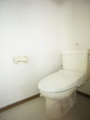 【トイレ】 | アレストカネコ1棟 | 温水洗浄暖房便座機能付きです♪