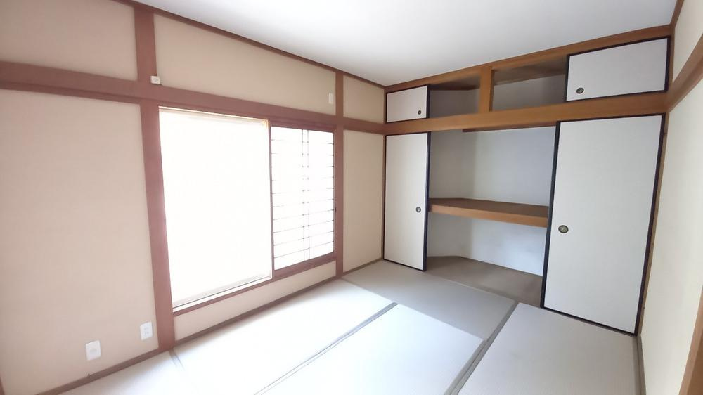 岡山5丁目　中古一戸建ての和室|和室6.0帖
■物件内覧・資金計画相談・住宅ローン相談、リフォーム相談、お問合せ受付中■
※当日・翌日のご内覧、ご相談はお電話でのお問合せがスムーズです！