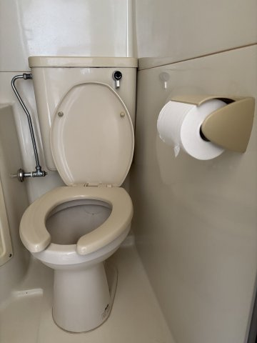 ゆったりとした空間のトイレです♪