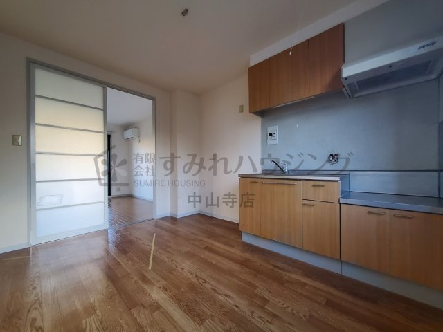 チェリーハイツ（安倉西）の居間・リビング