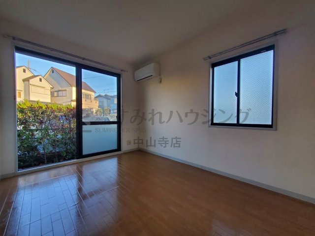 チェリーハイツ（安倉西）の居間・リビング