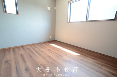 【洋室】 | 綾瀬市大上8丁目　新築戸建て　全4棟【仲介手数料無料】 | 2階　洋室2（5.25帖）