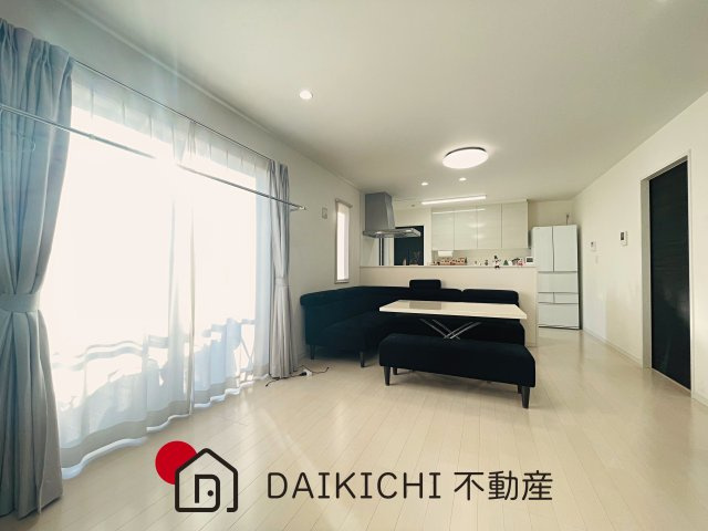 【居間・リビング】 | 加須市南篠崎　中古戸建