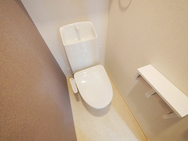 グレイス加茂　Ⅰのトイレ|コンパクトで使いやすいトイレです