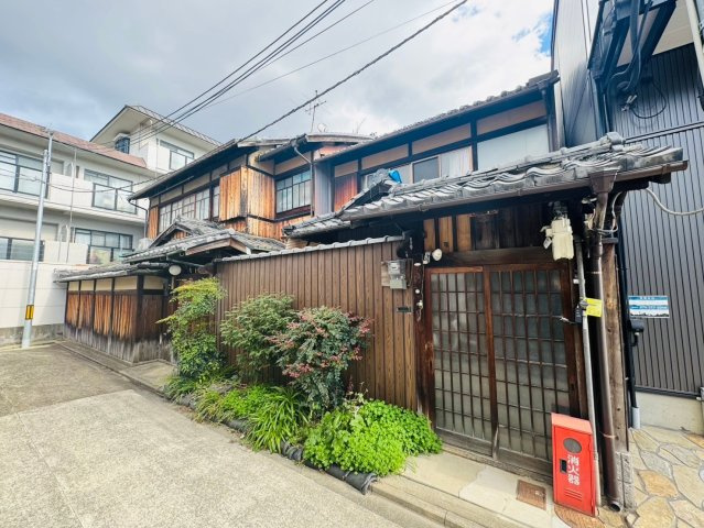 深草藤森玄蕃町の外観