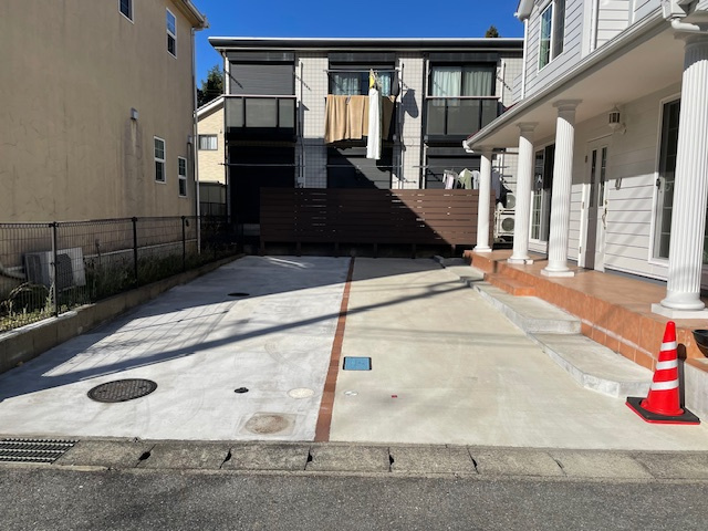 【駐車場】 | 成田市寺台　中古戸建て | カースペース