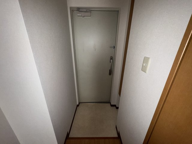 ヴェルシティヒルズの玄関