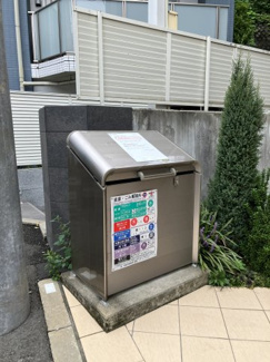 【その他共用部分】 | 日々の生活に欠かせない敷地内ゴミストッカー完備