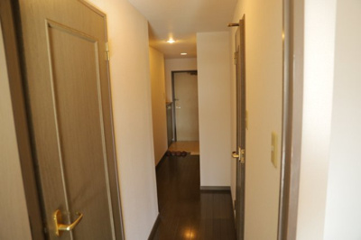 【内装】 | ライオンズマンション本厚木第２ | 内装はとにかくおしゃれなものがいい！と選ぶ前に、まず住んだ後のことを想像してみましょう。住んでみたらコンセントの位置が悪くて使いにくいなど出てきます。事前にどの家電をどこに置くか想定しておきましょう。