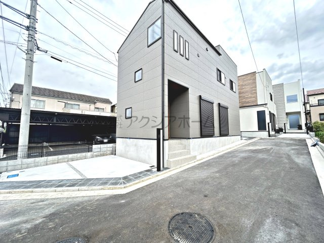 入間市扇町屋2丁目・全3棟　新築一戸建　A号棟　の駐車場|お車1台駐車可能です♪