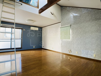 【居間・リビング】 | 浜町４丁目貸家