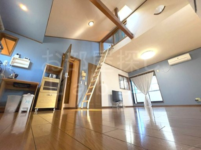 【居間・リビング】 | 浜町４丁目貸家