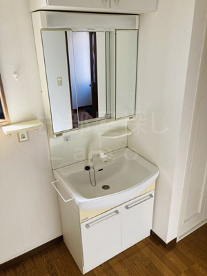 【洗面所】 | 浜町４丁目貸家