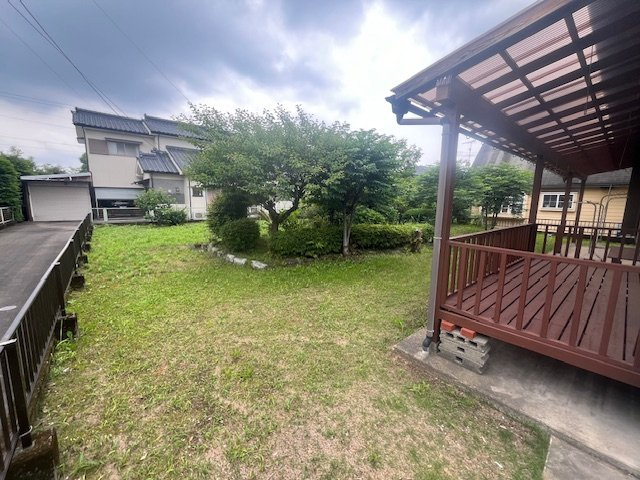 北諸県郡三股町大字樺山の中古一戸建の庭