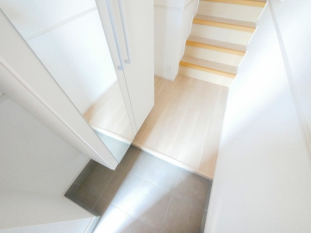 グレイス加茂　Ⅱの玄関