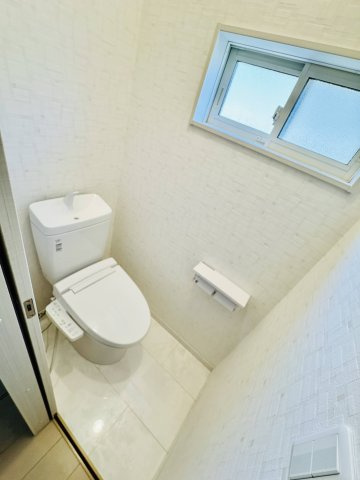 【中古】前橋市天川大島町　※アイダ設計施工のトイレ