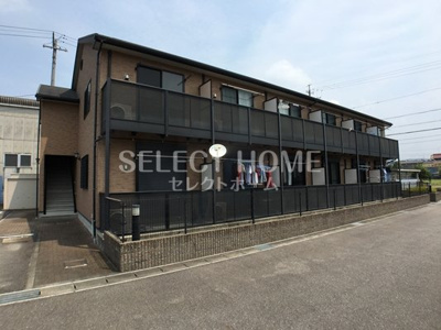 【外観】 | アンプルールリーブルガーネット | 外観です