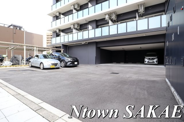 【駐車場】 | エステムコート名古屋黒川シャルマン | 車をお持ちの方に嬉しい駐車場付きの物件です