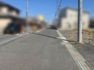 【前面道路含む現地写真】 | 鈴鹿市岡田3丁目《全2区画》