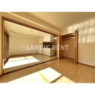 【居間・リビング】 | レジデンス ソレイユ