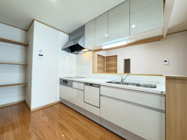 八戸市大字河原木字久保16-47　A棟のキッチン