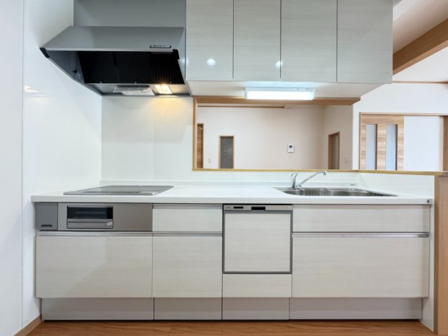 八戸市大字河原木字久保16-47　A棟のキッチン