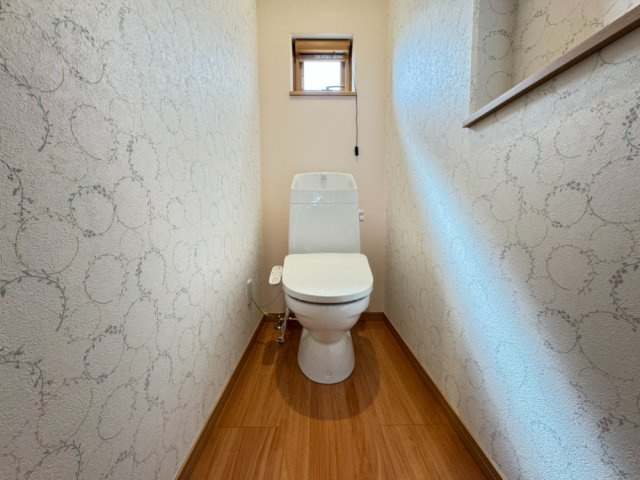 八戸市大字河原木字久保16-47　A棟のトイレ