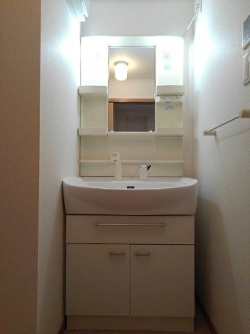 アビタシオン御馬Ａの洗面所|忙しい朝には欠かせない洗面所です