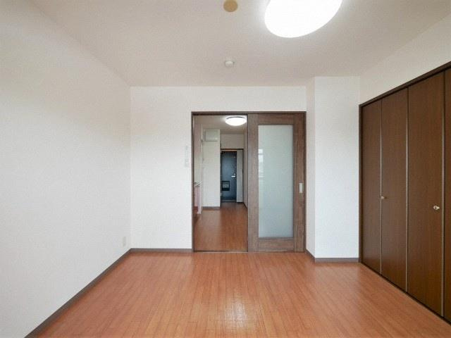 第15関根マンションの洋室