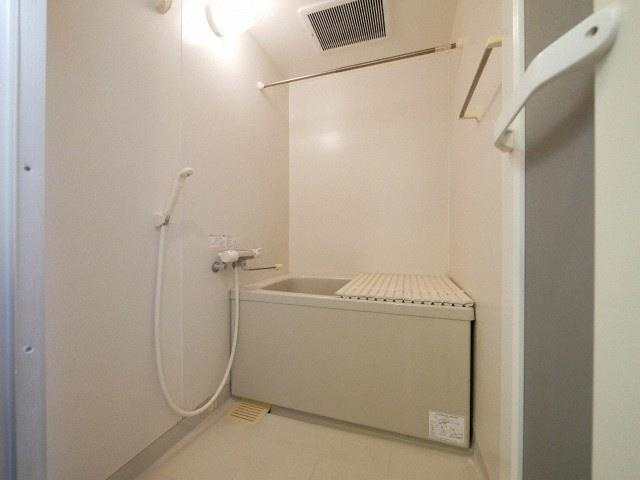 第15関根マンションの浴室