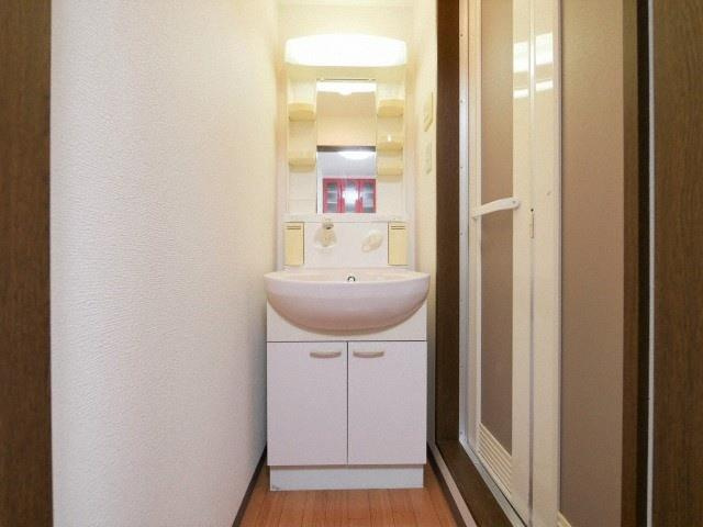 第15関根マンションの洗面所