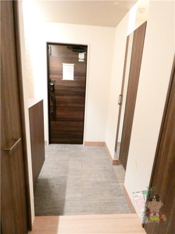 Ｌｅ　Ｔｒｅｆｌｅの玄関
