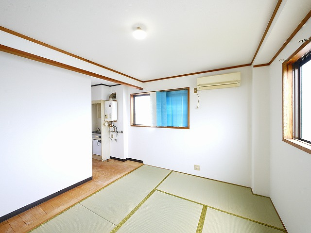 森川ハイツの和室|ゆったりとくつろげる和室です