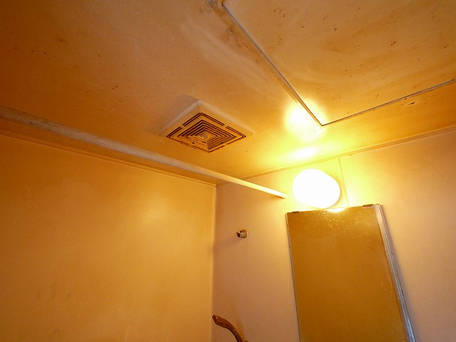 森川ハイツの浴室